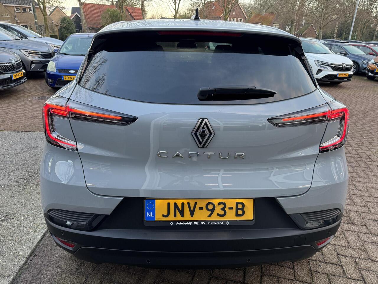 Renault CAPTUR 1.3 mild hybrid 160 techno+Pack Winter!!