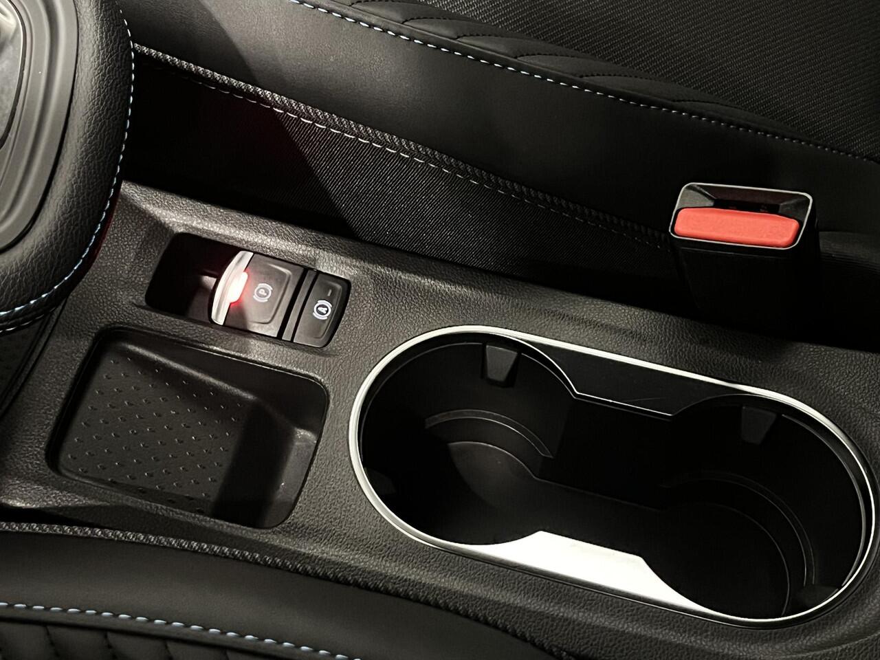 Renault CAPTUR 1.6 E-Tech Full Hybrid 145 Esprit Alpine | Navigatie | Climate Control | Cruise Control | Lichtmetalen velgen 18" | Apple Carplay/Android Auto