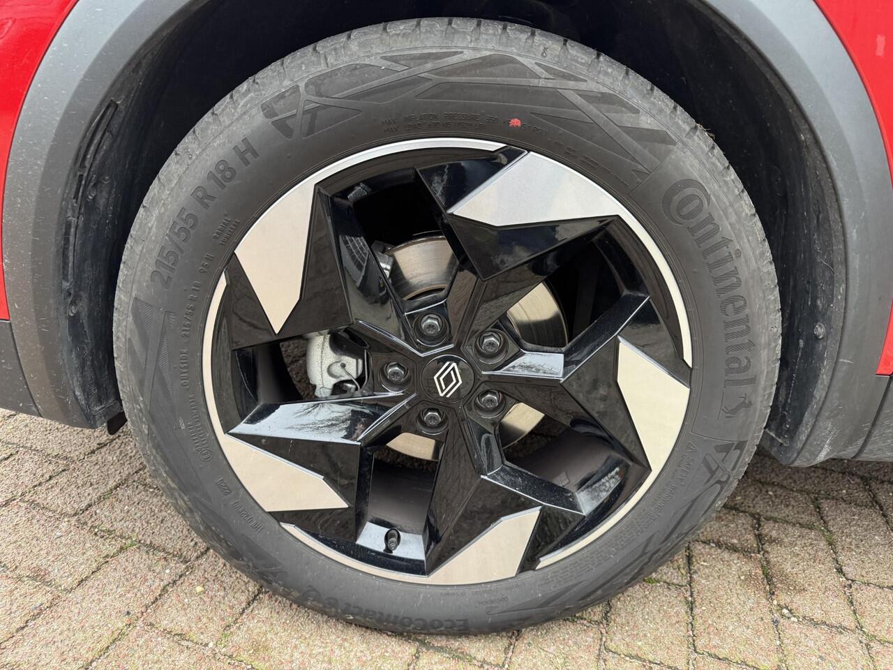 Renault CAPTUR 1.3 tce 160pk EDC Techno+Pack Winter!!