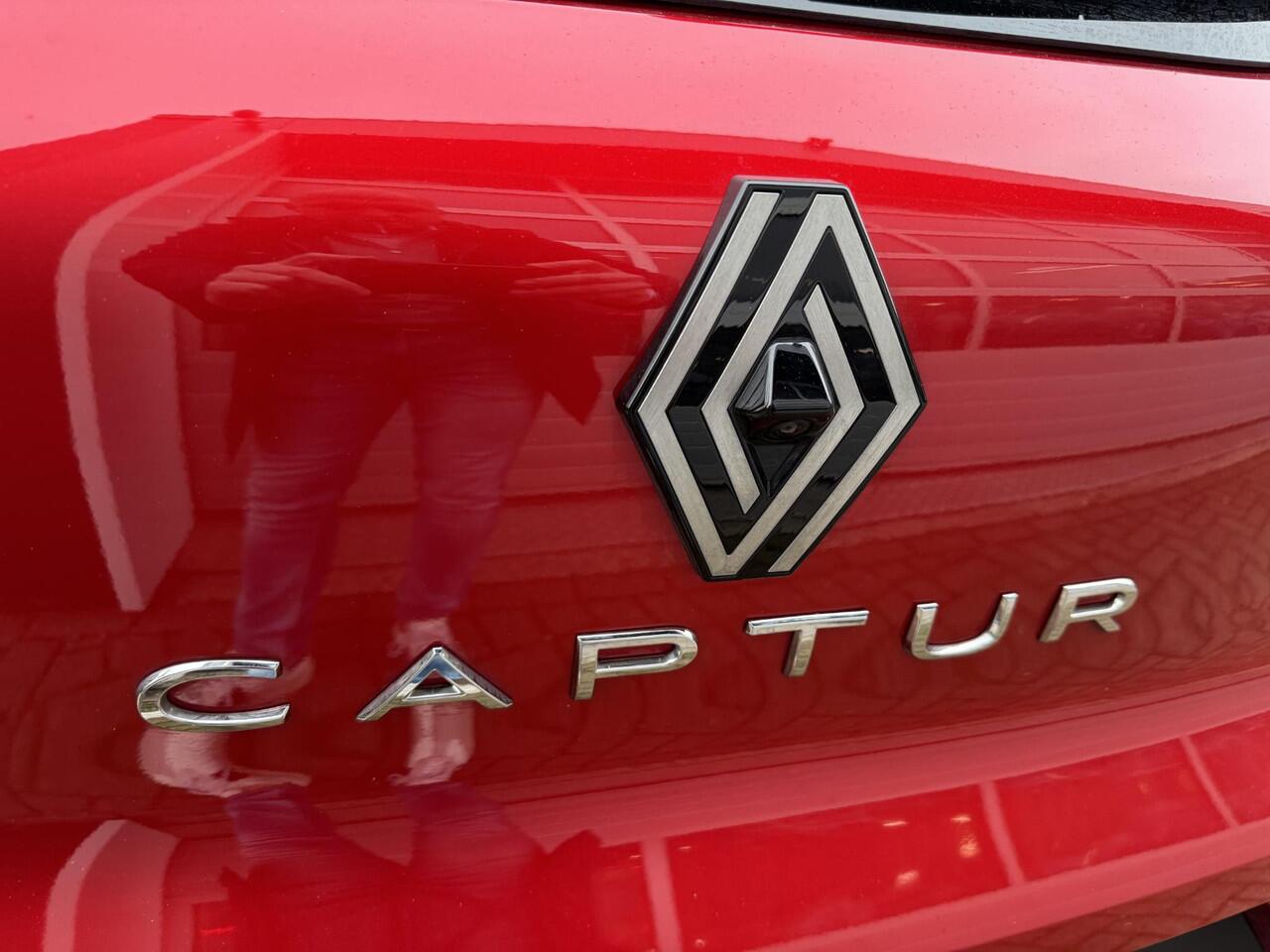 Renault CAPTUR 1.3 tce 160pk EDC Techno+Pack Winter!!