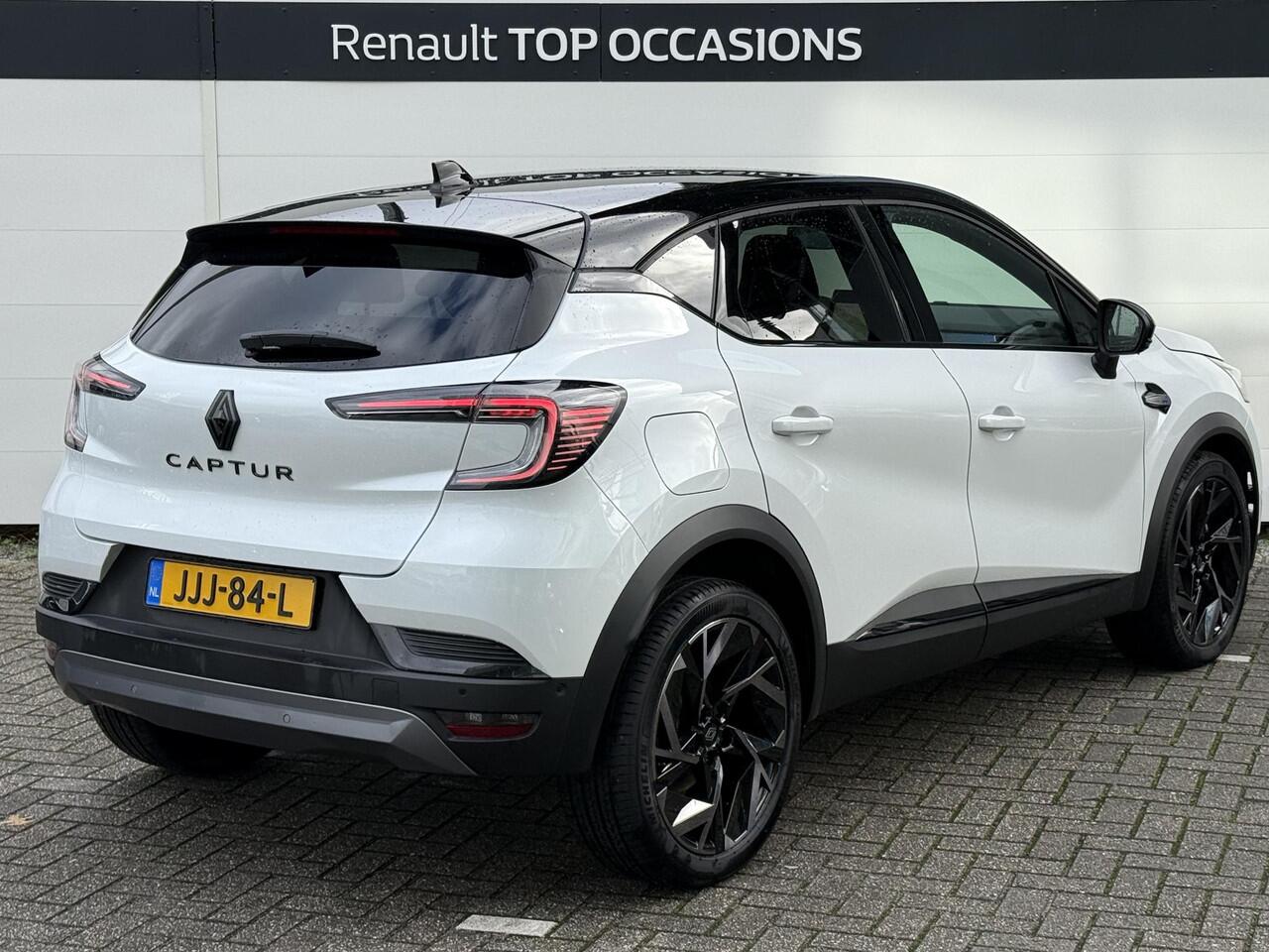 Renault CAPTUR 1.3 TCe 160 esprit Alpine (Hoge instap) Automaat | Camera | Winter Pack | Navigatie