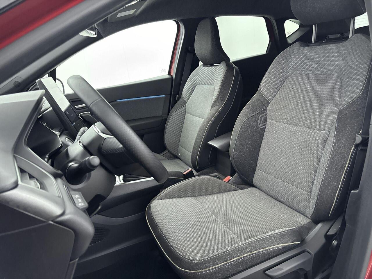 Renault CAPTUR 1.6 E-Tech full hybrid 145 techno | Apple Carplay & Android Auto | Climate Control | Lichtmetalen velgen 18"| Navigatiesysteem