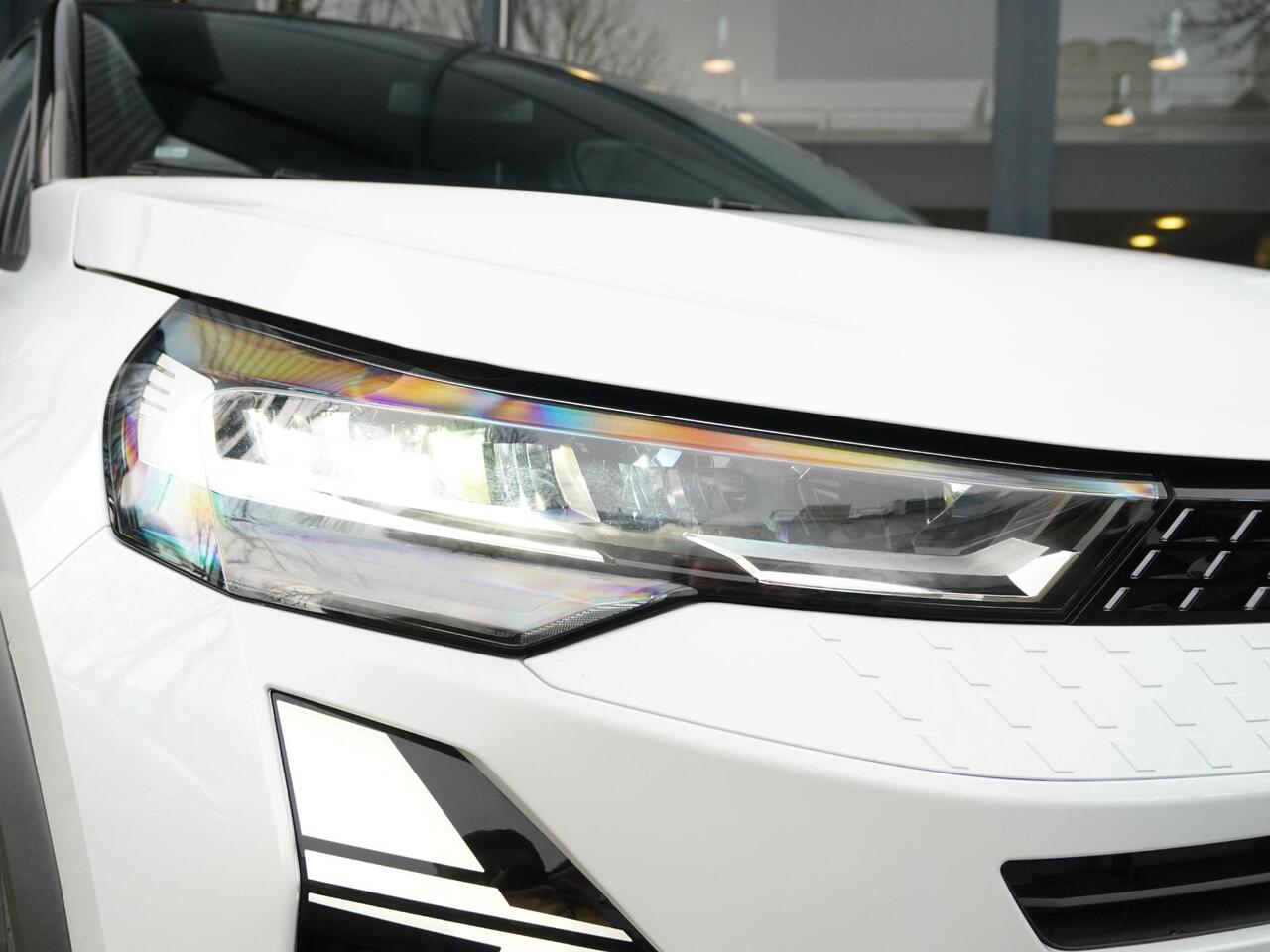 Renault CAPTUR TCe 90 Techno / DEMO / 10,4'' NAVI / 10,25'' DASHBOARD / CAMERA / PDC V+A / CRUISE / CLIMATE / PRIVACY GLASS / DAB / APPLE CARPLAY / ANDROID AUTO / 18'' LMV