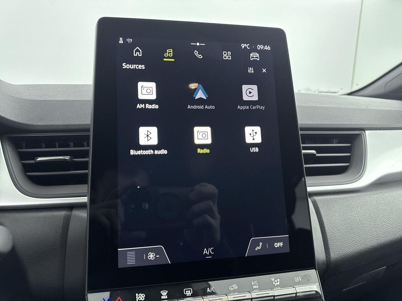 Renault CAPTUR 1.0 TCe 90Pk evolution | Apple & Android Carplay | Cruise Control | Elektrisch Verstelbare Spiegels | Airconditioning |