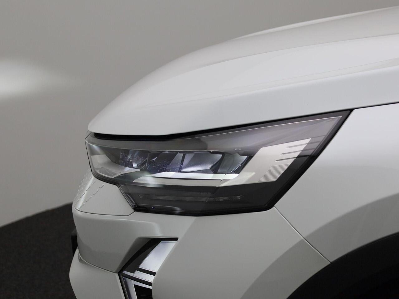 Renault CAPTUR 1.3 mild hybrid 160 techno | Camera | PDC Achter | 18" LMV | LED Pure Vision | Keyless | Licht- & Regensensor | Privacy Glass | Draadloze Apple Carplay & Android Auto | Cruise Control & Snelheidsbegrenzer