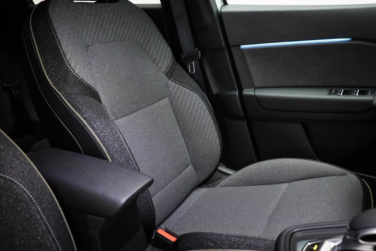 Renault CAPTUR 1.3 mild hybrid 160 techno | WINTER PACK | STUURVERWARMING | DAB | APPLE | CAMERA