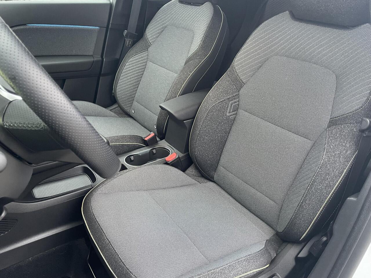 Renault CAPTUR 1.8 E-Tech full hybrid 160 techno | 1e Eigenaar | Pack winter | All Season banden |