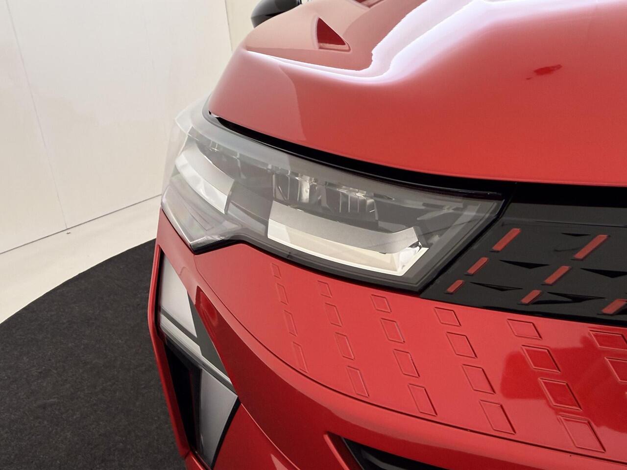 Renault CAPTUR 1.3 mild hybrid 160Pk techno | Navigatie via Apple & Android Carplay | Achteruitrijcamera | Parkeersensoren Voor & Achter | Cruise control & Snelheidsbegrenzer | Climate Control | Privacy Glass | Keyless Entry |