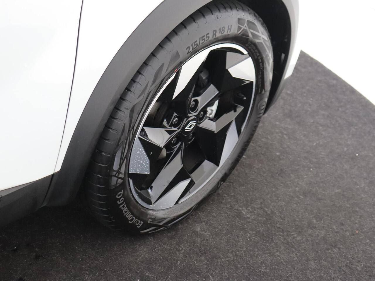 Renault CAPTUR 1.3 mild hybrid 160 techno | BTW| AUTOMAAT | Apple Carplay Android Auto | Achteruitrijcamera | Cruise Control Privacy Glass |