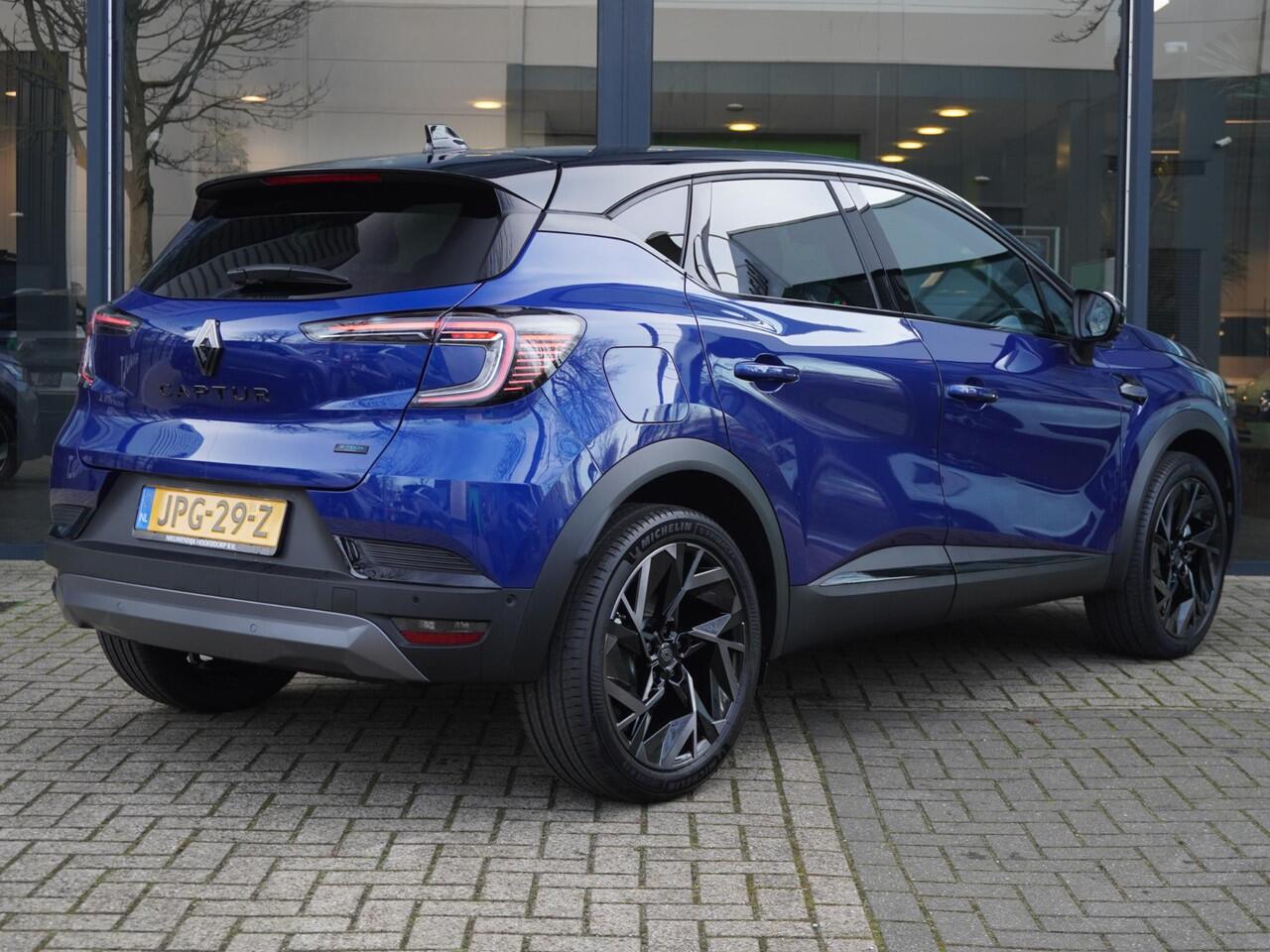 Renault CAPTUR 1.8 E-Tech full hybrid 160 esprit Alpine / ¤3.000 VOORDEEL / NIEUW / PACK PRIVILEGE / 10,4'' NAVI / 10,25'' DASHBOARD / 360° CAMERA / PDC 360 / ADAPT. CRUISE / STUURV. / STOELV. / VOORRUITV. / BLINDSPOT / PRIVACY GLASS / DAB / APPLE CARPLAY / ANDROID AUTO
