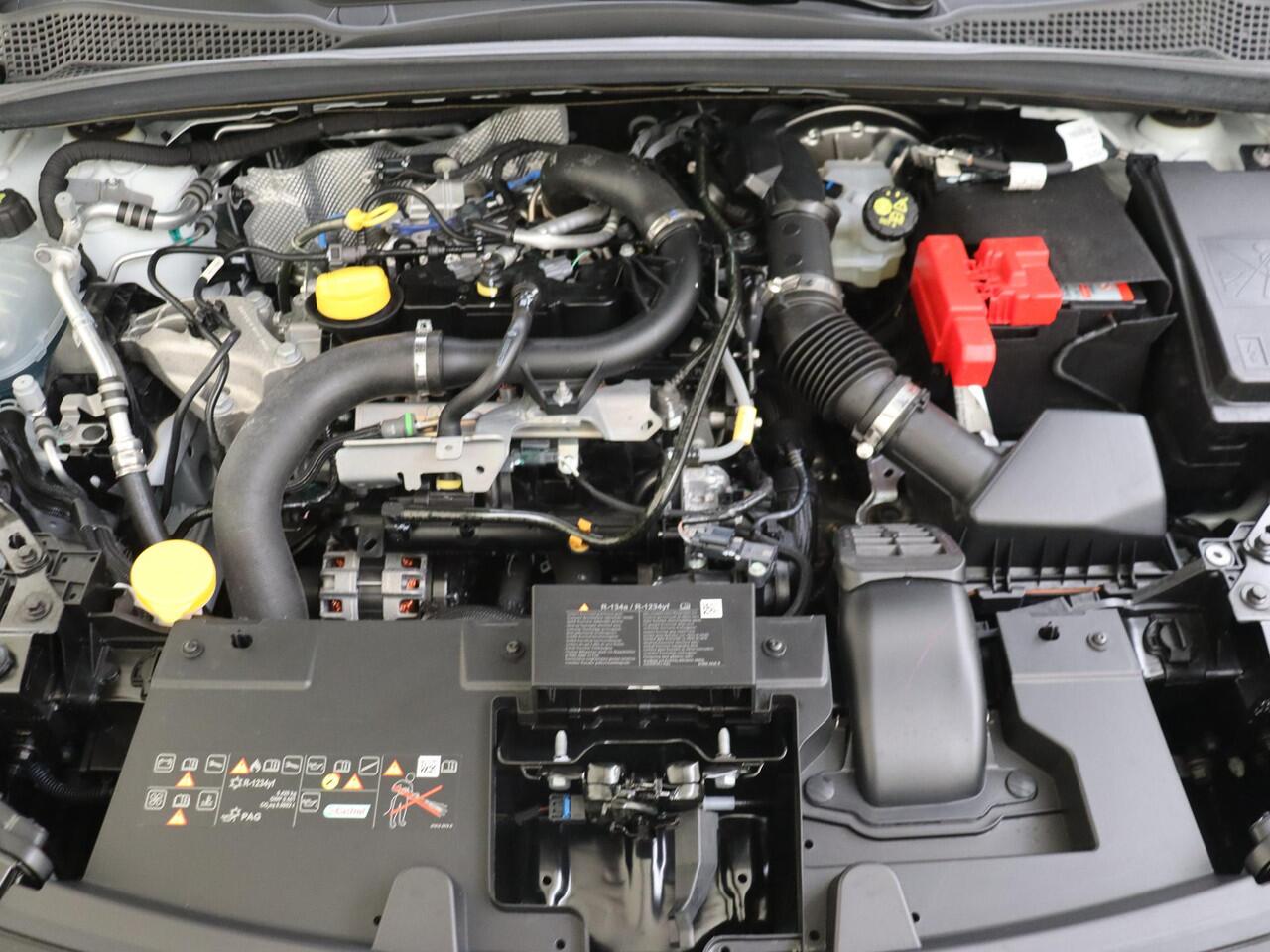 Renault CAPTUR 1.0 TCe 90 evolution | Navigatie via Apple Carplay/Android Auto | Achteruitrijcamera | Parkeersensoren Achter | Airco | Cruise Control & Snelheidsbegrenzer | LED Koplampen | Licht & Regensensor |