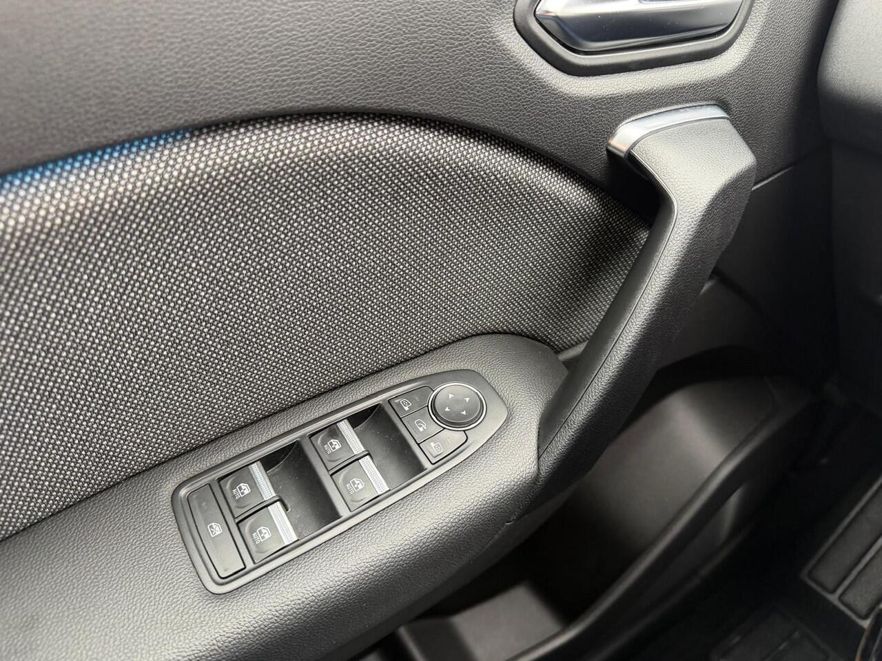 Renault CAPTUR E-Tech Full Hybrid 145 Techno | Automaat | Navigtaie | Camera | Stoelverwarming | Stuurverwarming |