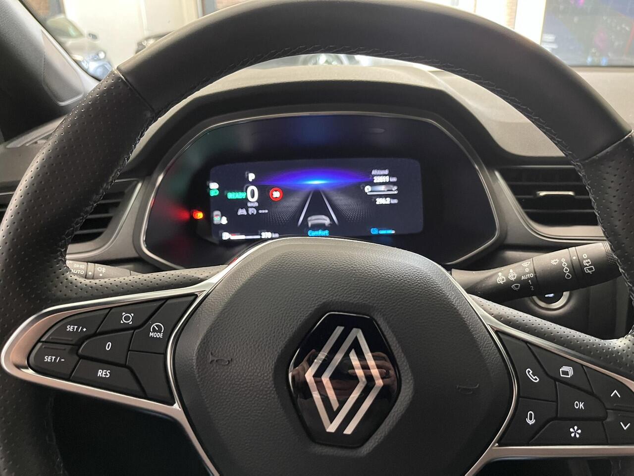 Renault CAPTUR 1.6 E-Tech full hybrid 145 techno