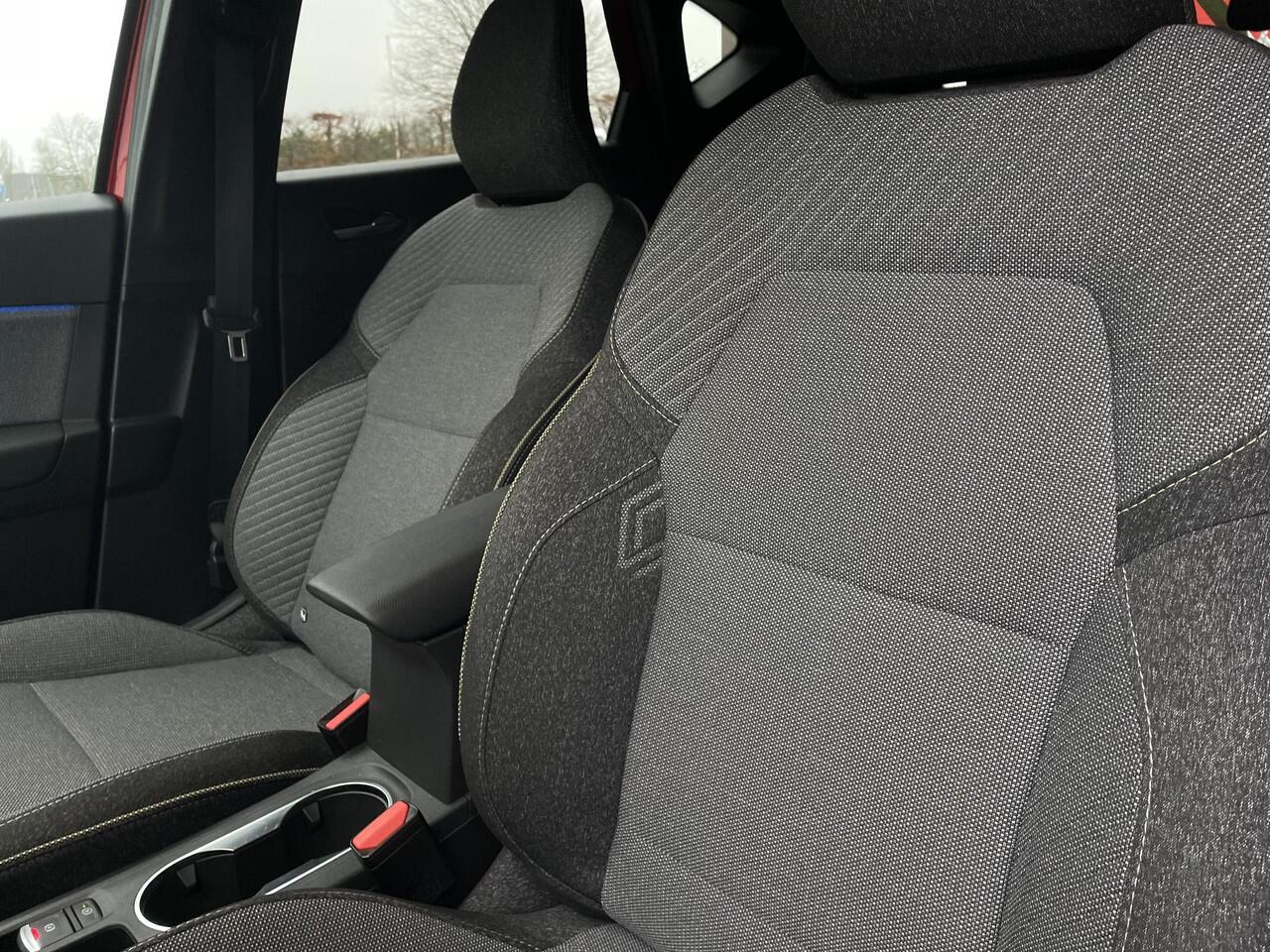 Renault CAPTUR 1.0 TCe 90 techno / ACHTERUITRIJCAMERA / PARKEERSENSOREN / CRUISE CONTROL / CLIMATE CONTROLE