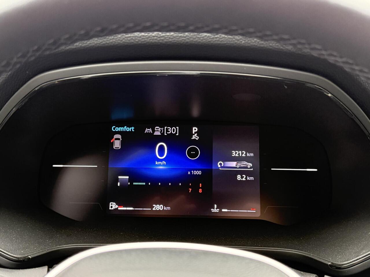 Renault CAPTUR 1.3 mild hybrid 160 techno | Cruise adaptief | DAB | Achteruitrijcamera | Stoel & Stuur verwarming | LED | Climate Control |