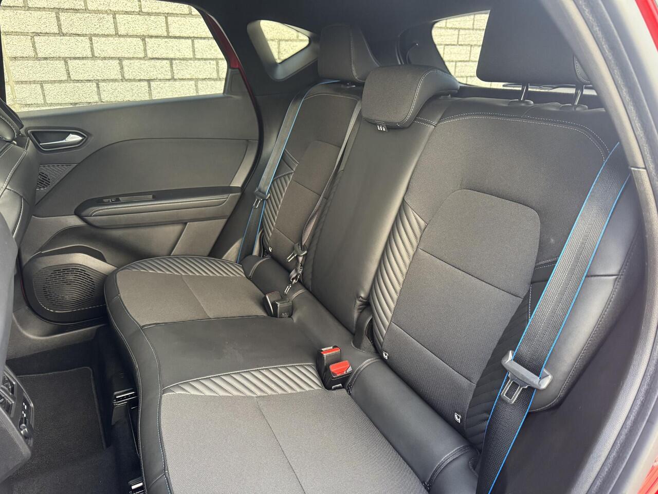 Renault CAPTUR 1.6 E-Tech full hybrid 145 Esprit Alpine | Panoramadak | Stuurverwarming | Harman / Kardon | Apple CarPlay / Android Auto |