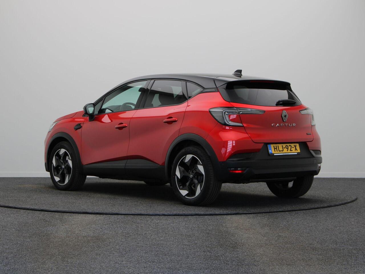 Renault CAPTUR 1.6 E-Tech full hybrid 145 techno | Stoel en Stuurwiel verwarming | Keyless | LED | Achteruitrijcamera.