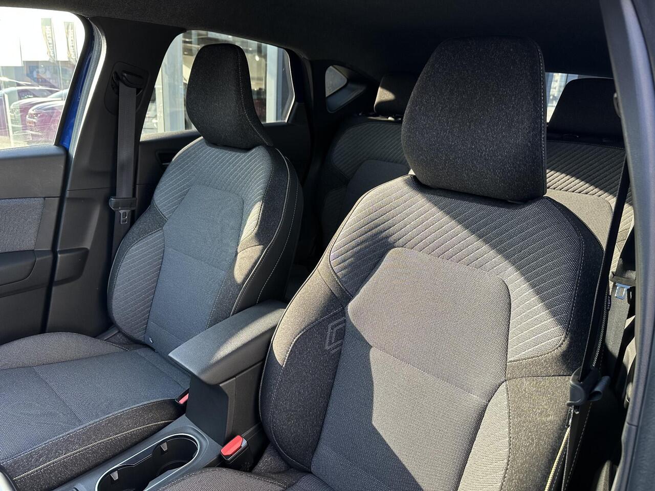 Renault CAPTUR E-Tech Full Hybrid 145 Techno l AUTOMAAT l Achteruitrijcamera l Stoel- en stuurverwarming