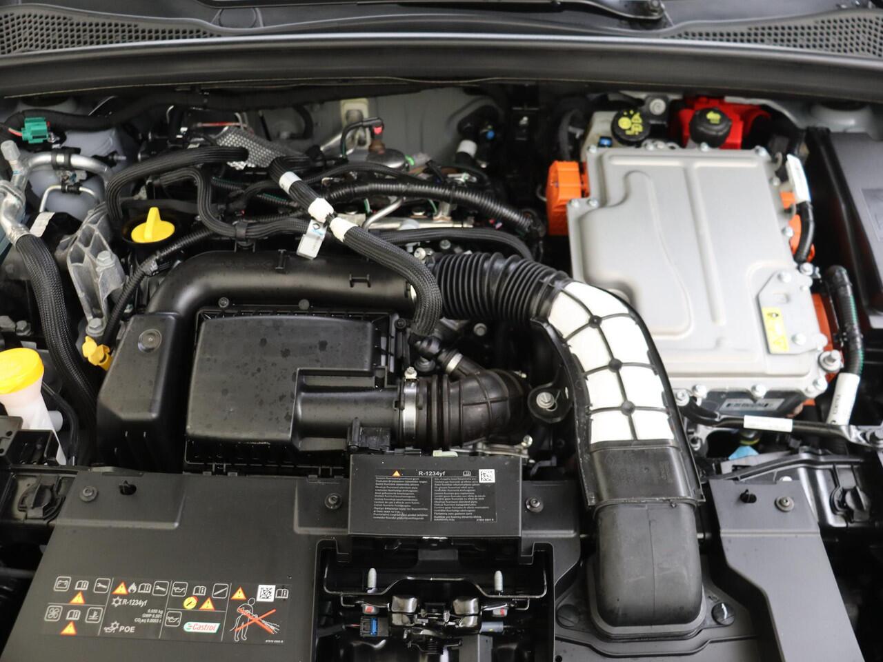 Renault CAPTUR 1.8 E-Tech full hybrid 160 PK techno | Automaat | Airco | Apple Carplay & Android Auto | 360 Camera | Parkeersensoren Voor + Achter