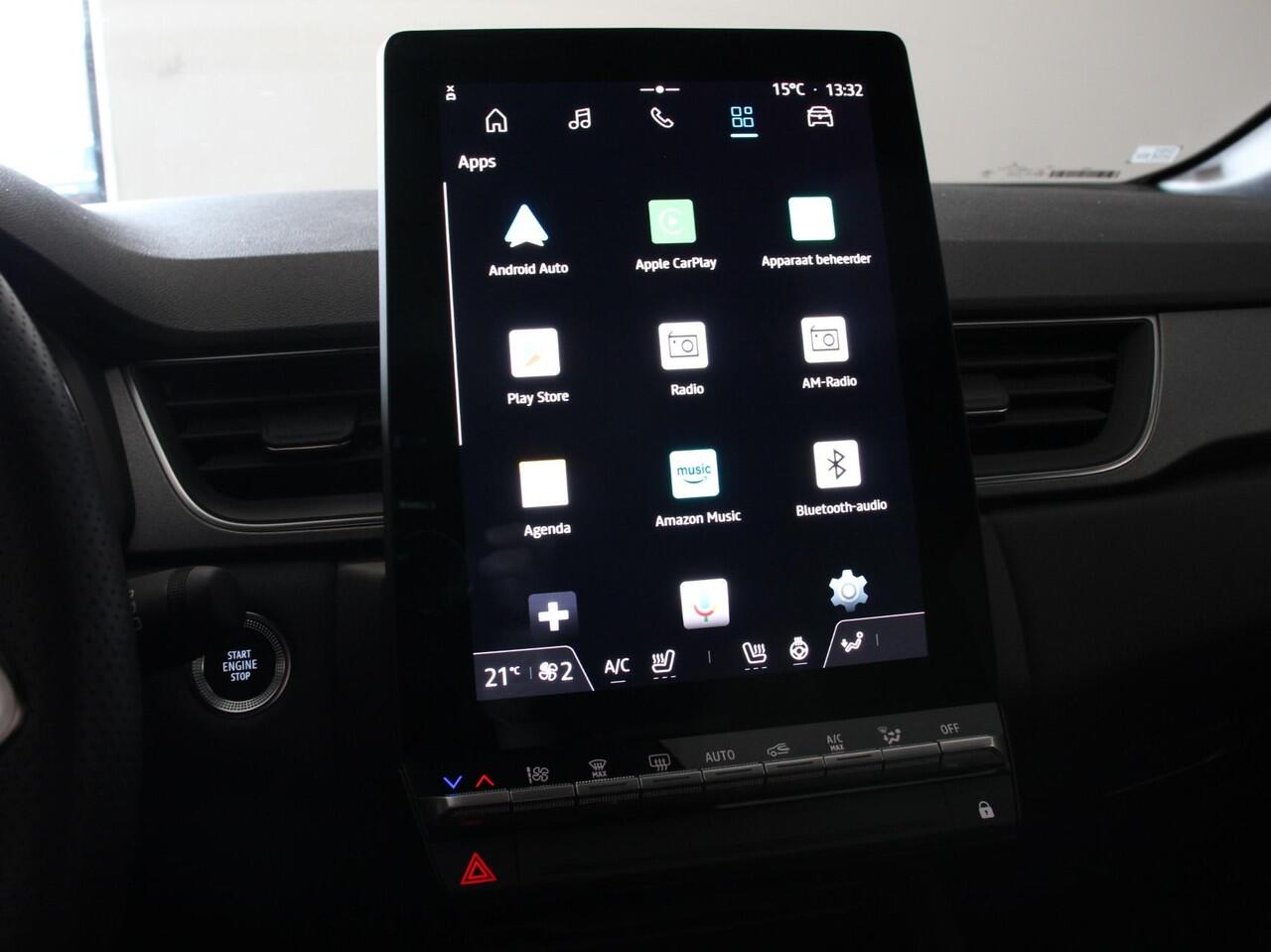 Renault CAPTUR 1.3 TCe Techno 160pk automaat | Climate control | Adaptieve cruise control | Camera | Parkeersensoren | LED | Verwarmde voorstoelen | Stuurverwarming | Navigatie | Apple Carplay/ Android Auto | Keyless