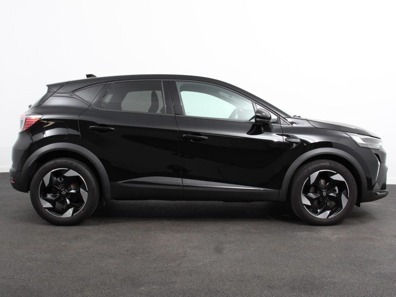 Renault CAPTUR 1.3 TCe Techno 160pk automaat | Climate control | Adaptieve cruise control | Camera | Parkeersensoren | LED | Verwarmde voorstoelen | Stuurverwarming | Navigatie | Apple Carplay/ Android Auto | Keyless