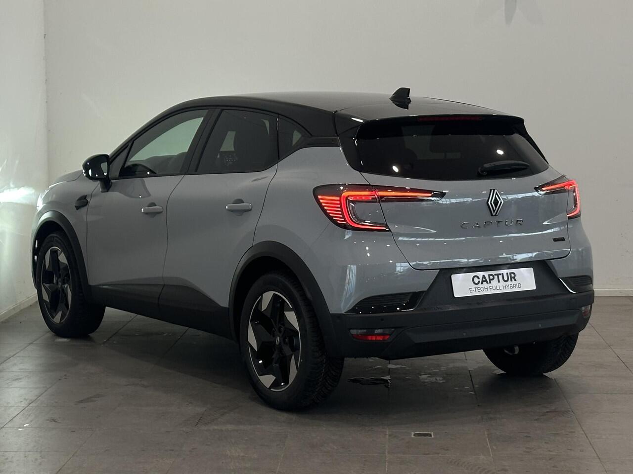 Renault CAPTUR 1.8 E-Tech Full Hybrid 160 Techno | Pack Winter | All season banden | Pack Advanced Driving Assist | Van: ¤ 38.959,- nu rijklaar voor: ¤ 36.959,-
