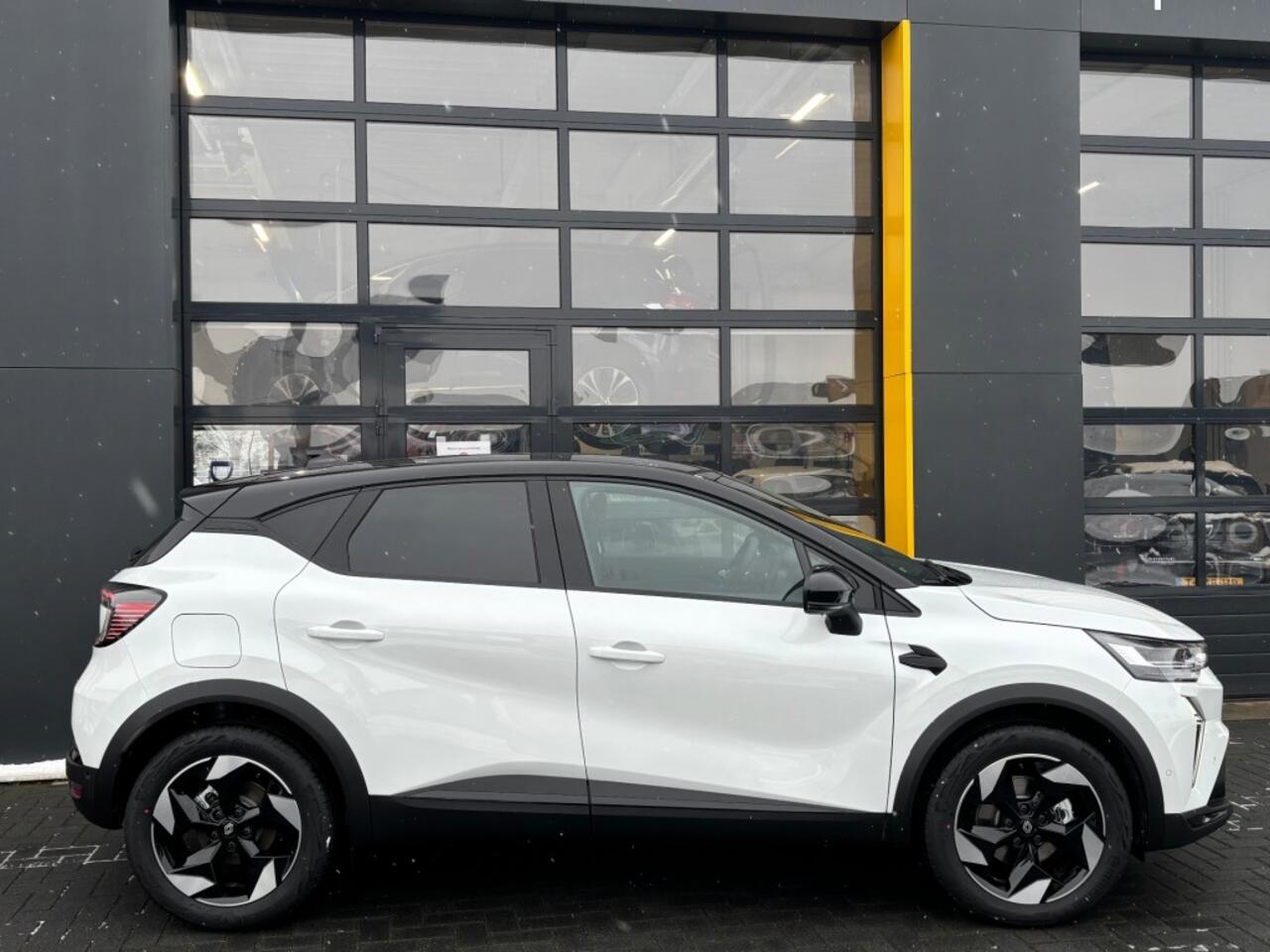 Renault CAPTUR Techno Full Hybrid E-Tech 160 Pack Winter