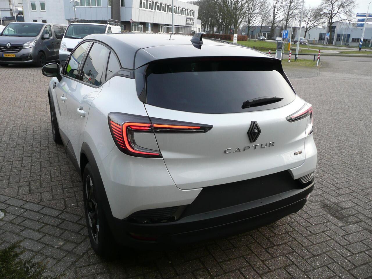Renault CAPTUR 1.8 E-Tech full hybrid 160 TECHNO/ ADAPTIVE CRUISE / PARK ASSIST V+A MET CAMERA/ RESERVE WIEL/ TWO-TONE WIT/ZILVER PARELMOER/ ETC... RIJKLAAR!