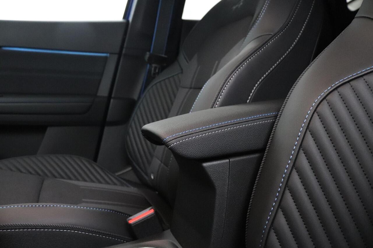 Renault CAPTUR 1.8 E-Tech full hybrid 160 esprit Alpine Pack Privilege / stoelverwarming / voorruitverwarming / el. verstelbare bestuurdersstoel / beschikbaar 07-2026