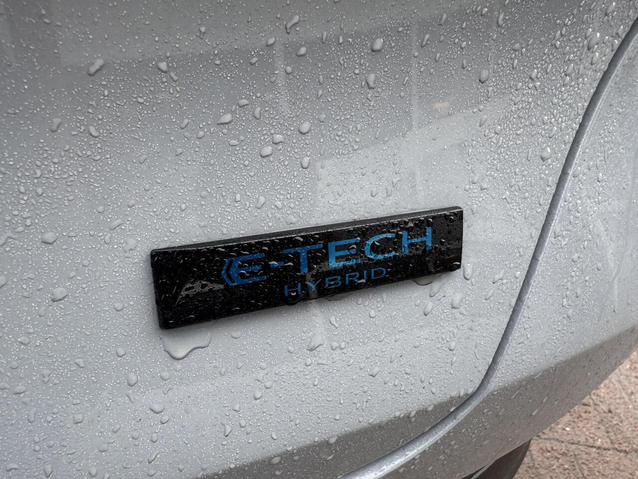 Renault CAPTUR 1.8 E-Tech 160 Esprit Alpine+Pack Privilege! 2026!