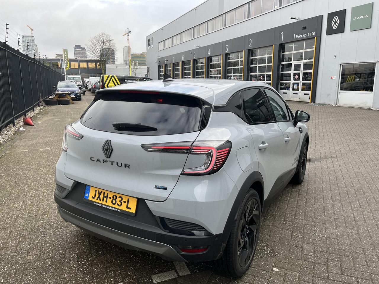 Renault CAPTUR 1.8 E-Tech full hybrid 160 esprit Alpine / Pack Light & Sound / Pack Privilege / Extra garantie info Verkoop / Demo Zuidoost vraag naar beschikbaarheid