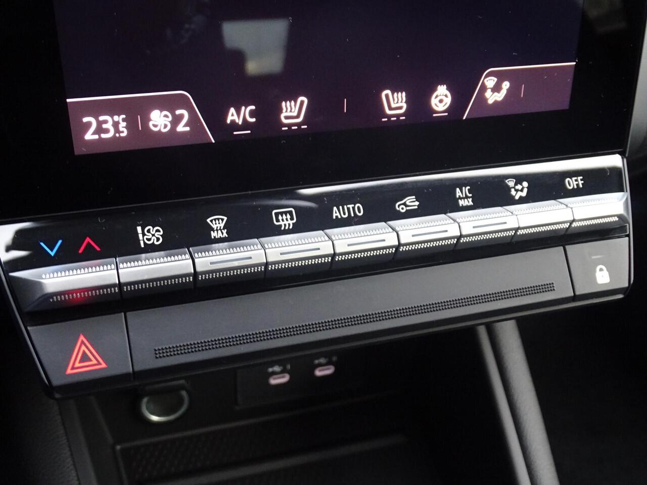 Renault CAPTUR 1.8 E-Tech full hybrid 160 techno NU 5 JAAR GARANTIE! / PACK LIGHT & SOUND / PACK WINTER