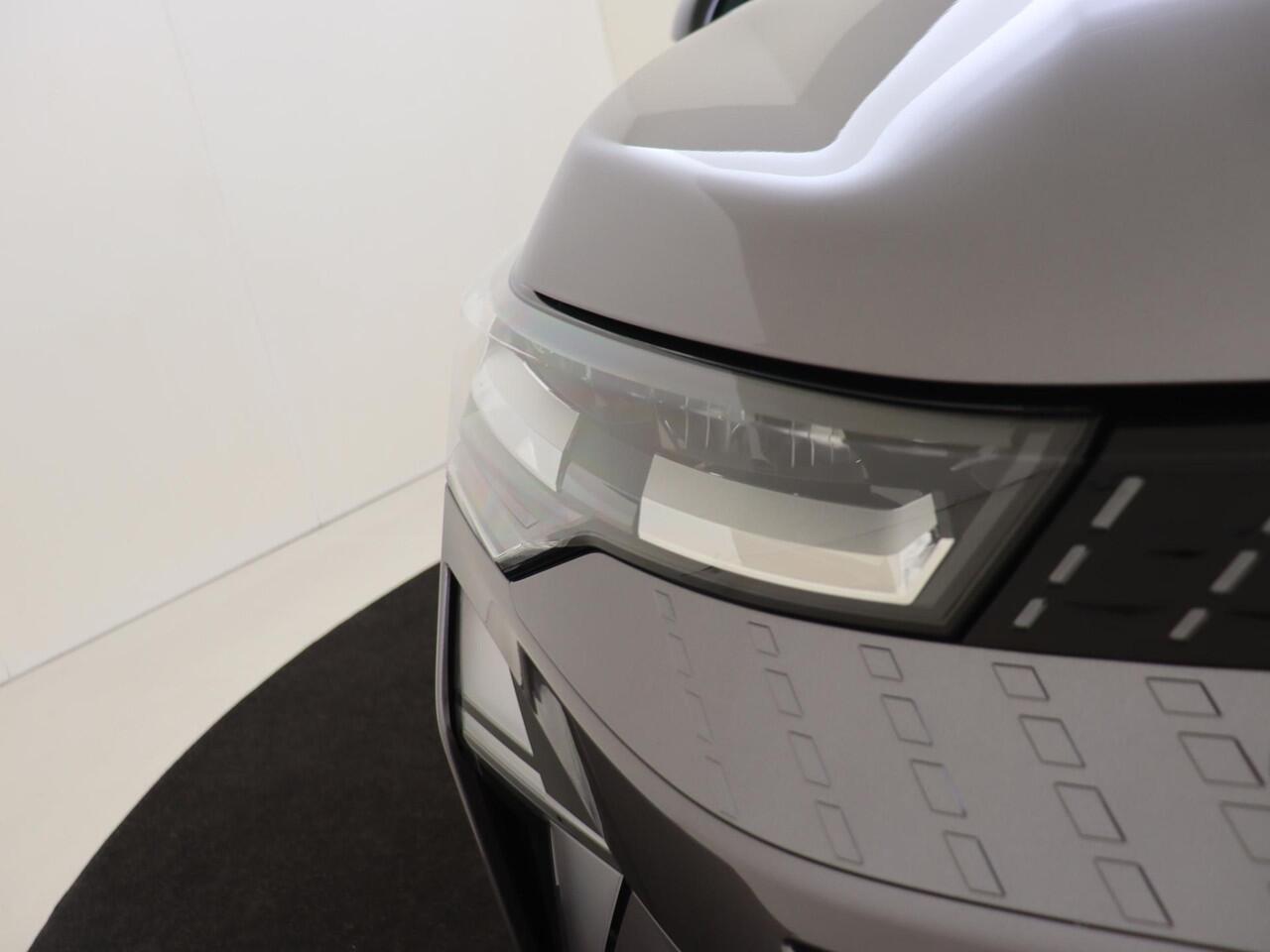 Renault CAPTUR 1.8 E-Tech full hybrid 160 evolution | Demo | Google Navi | Full screen | Camera | Carplay | Airco |