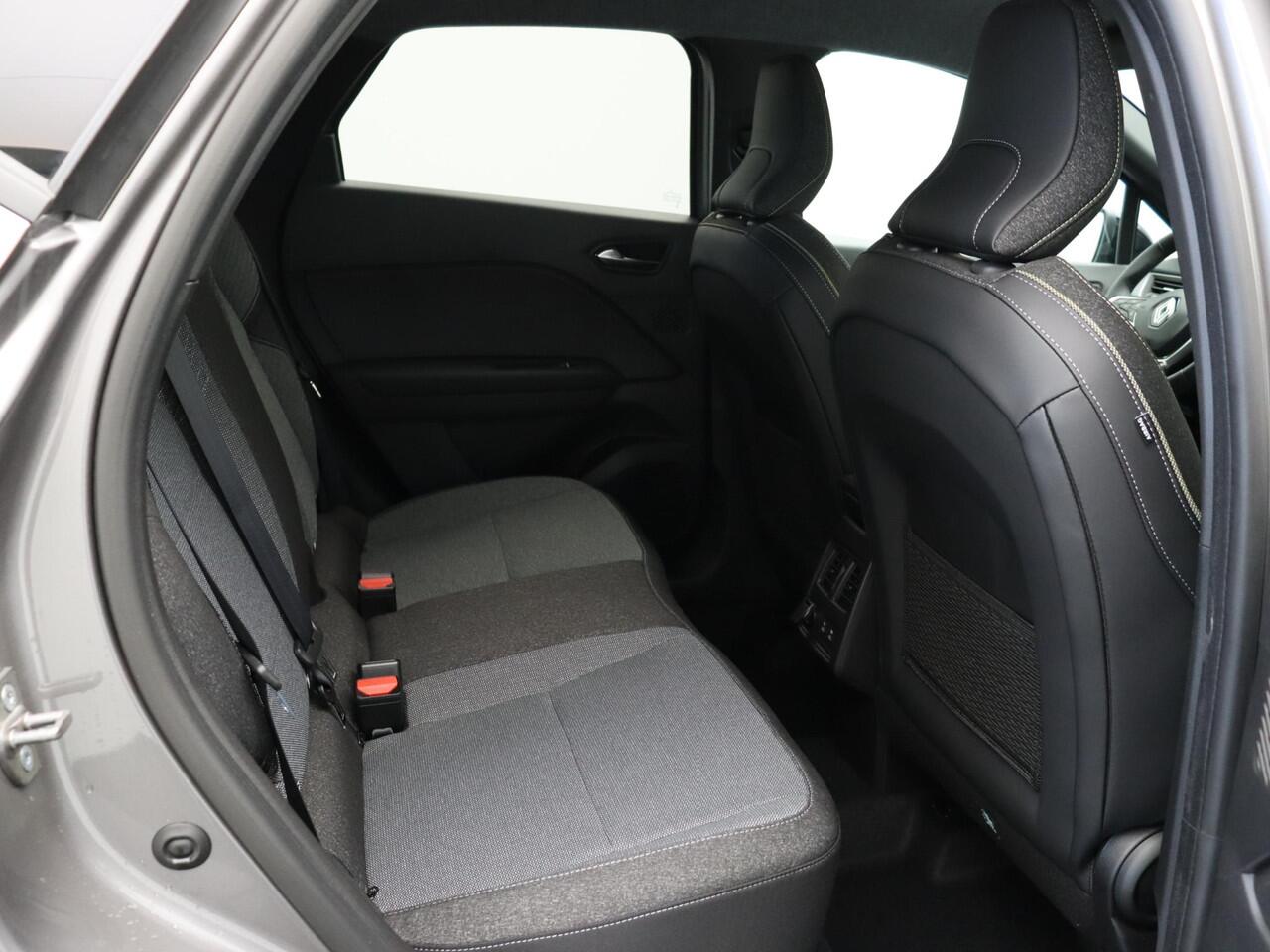 Renault CAPTUR TCe 115pk techno | Vijf jaar garantie | Stoel- en stuurwielverwarming | All season banden |