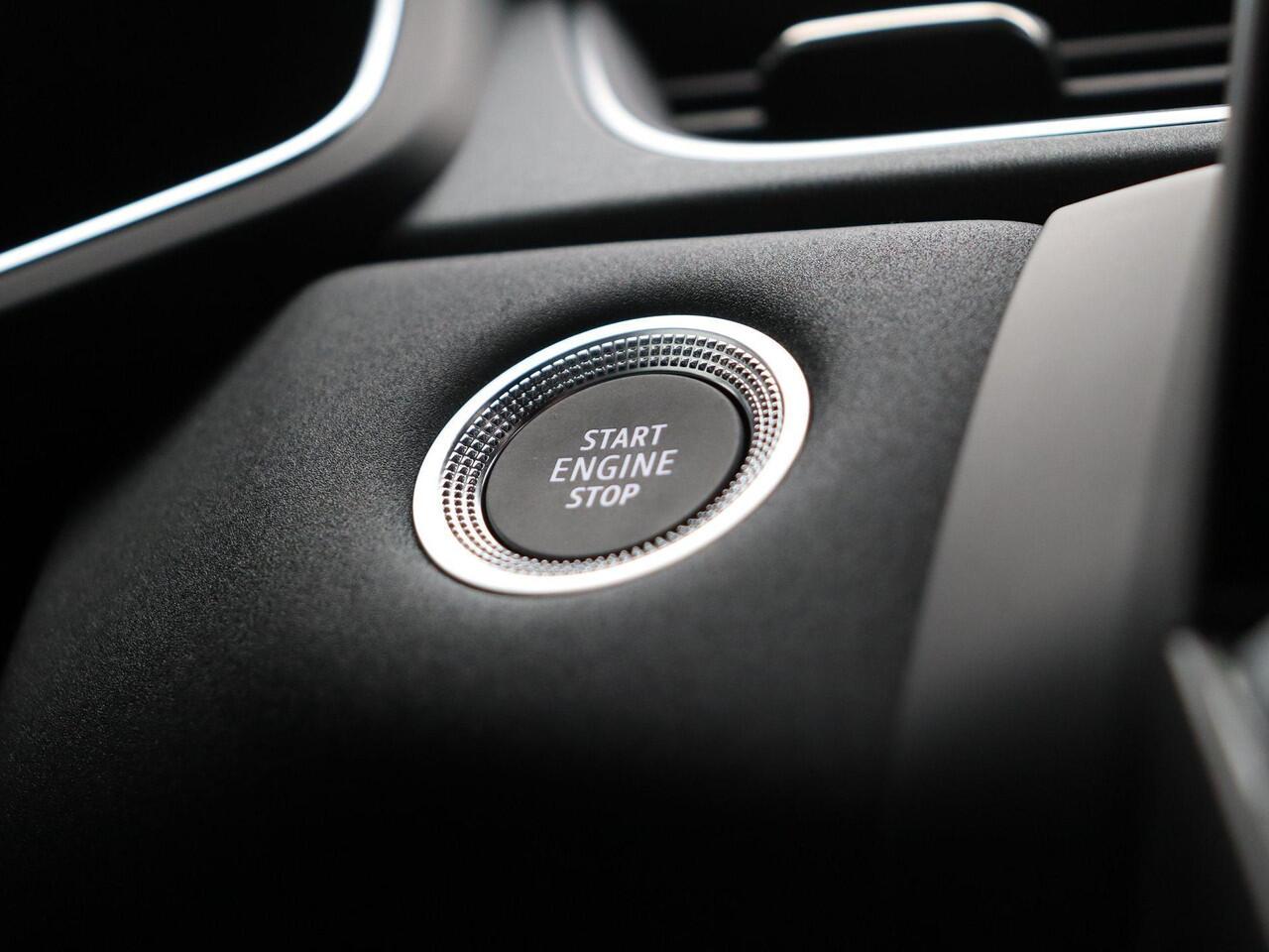 Renault CAPTUR TCe 115pk techno | Vijf jaar garantie | Stoel- en stuurwielverwarming | All season banden |