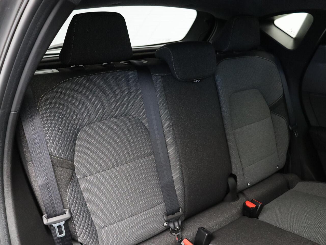 Renault CAPTUR E-Tech full hybrid 160pk techno | Vijf jaar garantie | Stoel- en stuurwielverwarming | Android auto | Apple Carplay |