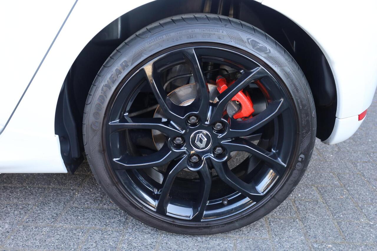 Renault CLIO 1.6 Turbo R.S. CAMERA CARPLAY DAB LED STOELVERW. CRUISE NAVI CLIMA STUURFLIPPERS!