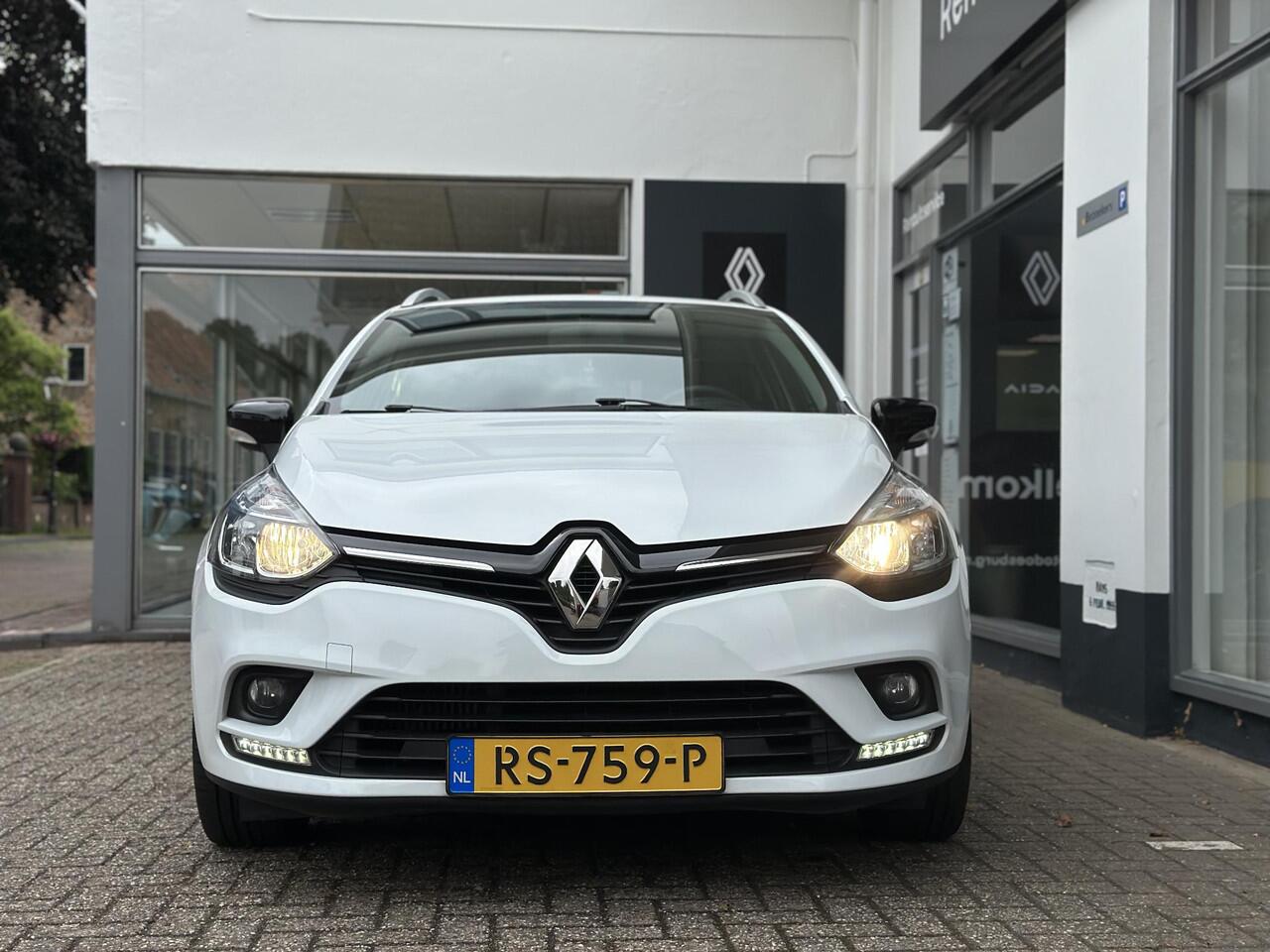 Renault CLIO IV Estate TCe 90 Limited | Navigatiesysteem | Armsteun | Lage kilometerstand!! | Lichtmetalen velgen | Parkeersensoren |