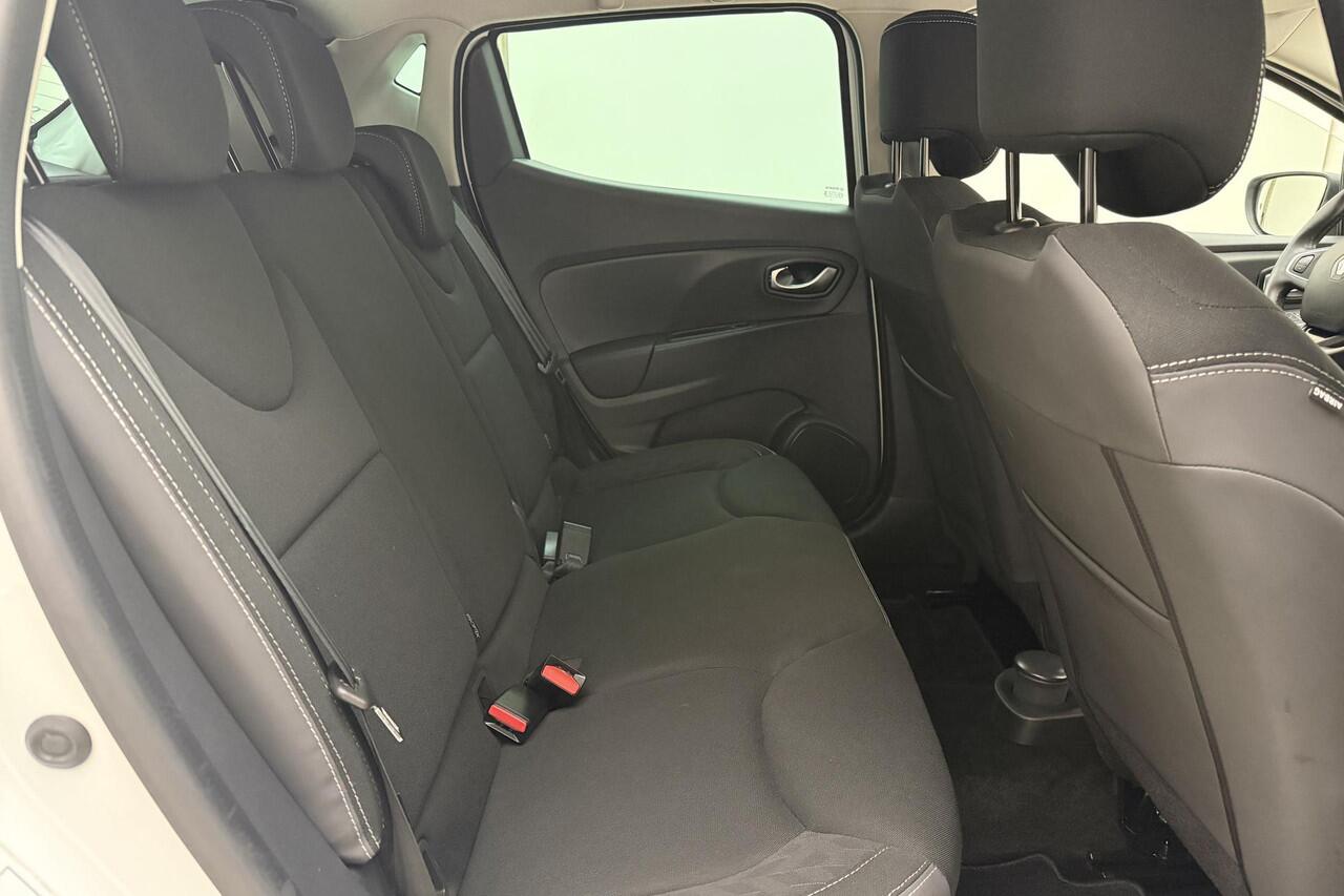 Renault CLIO 1.2 TCe Limited 120 PK | Handgeschakeld | Airco | Parkeersensor | Cruise Control | Licht Metalen Velgen | Bluetooth | 1e eigenaar | Dealer onderhouden