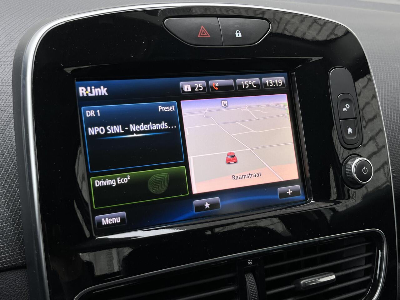 Renault CLIO 0.9 TCe Intens | Parkeersensoren | Cruise Control | Navigatie | Climate Control |