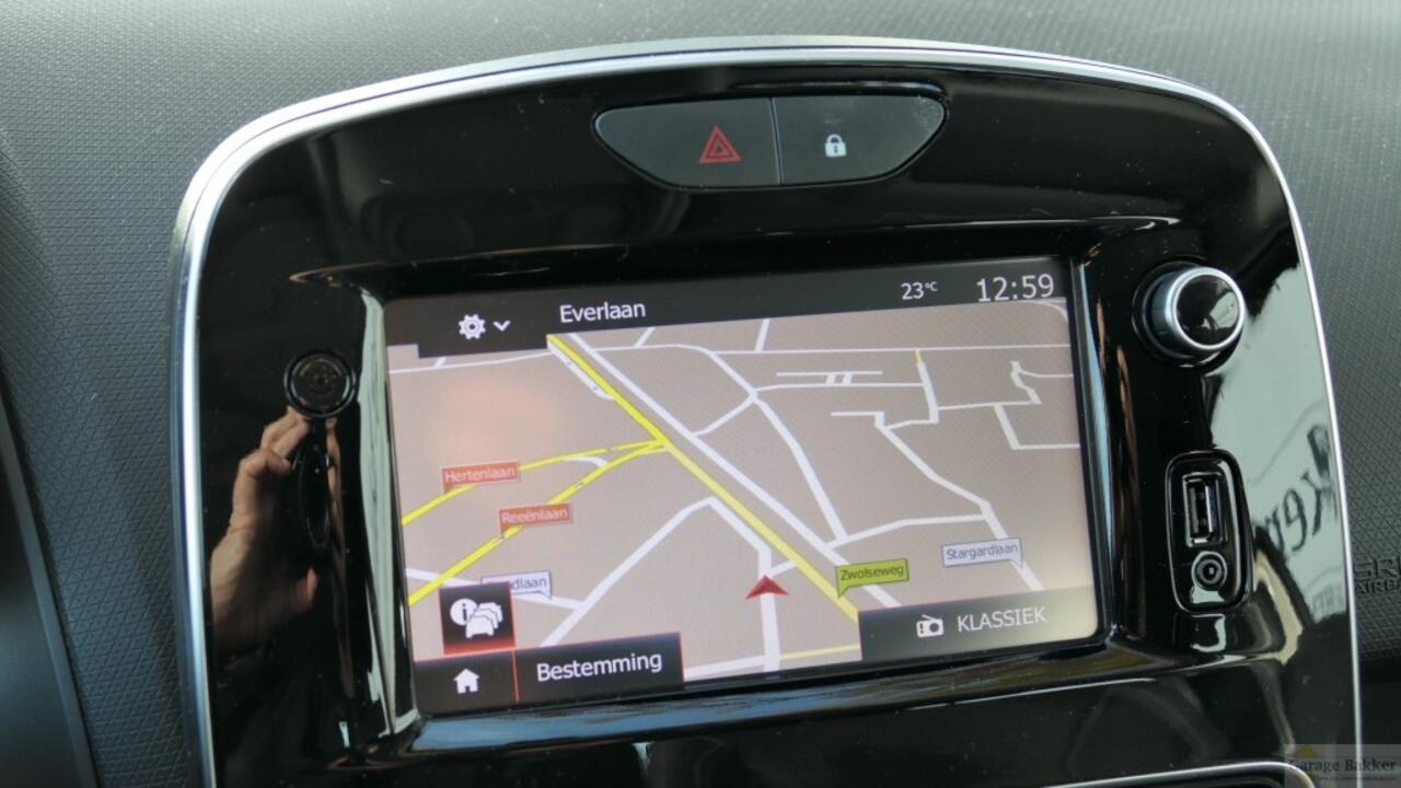 Renault CLIO Estate TCe 90 Zen