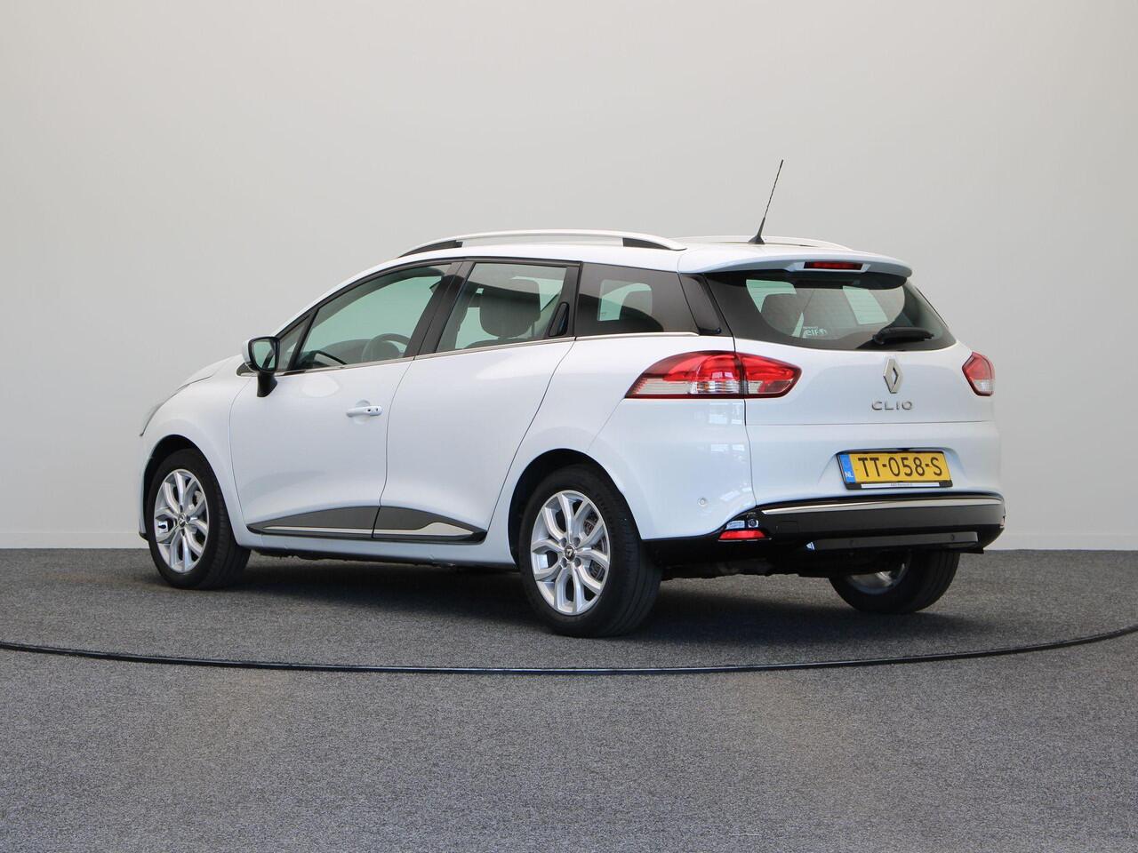 Renault CLIO Estate 0.9 TCe Intens | Lichtmetalen velgen | Climate Control | Parkeersensoren rondom | Cruise Control | Achteruitrijcamera