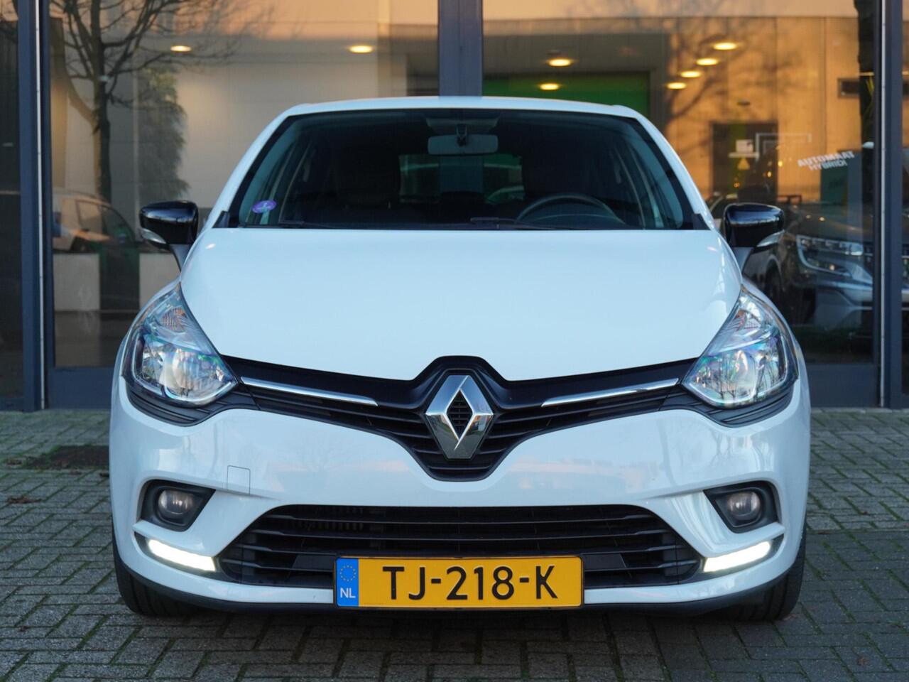 Renault CLIO TCe 90 Limited / DEALER ONDERHOUDEN / NAVI / PDC A / PRIVACY GLASS / BLUETOOTH / DAB / RADIO / KEYLESS / CRUISE / ARMSTEUN / 16'' LMV