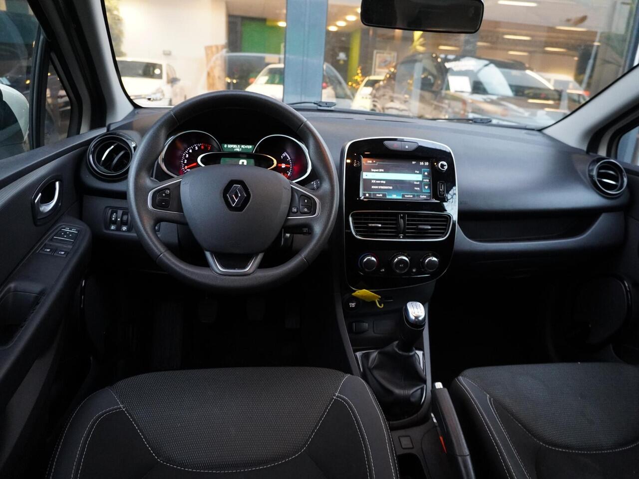 Renault CLIO Estate TCe 90 Zen / DEALER ONDERHOUDEN / NAVI / KEYLESS / AIRCO / CRUISE / BLUETOOTH / PRIVACY GLASS / DAKRAILS /16'' LMV