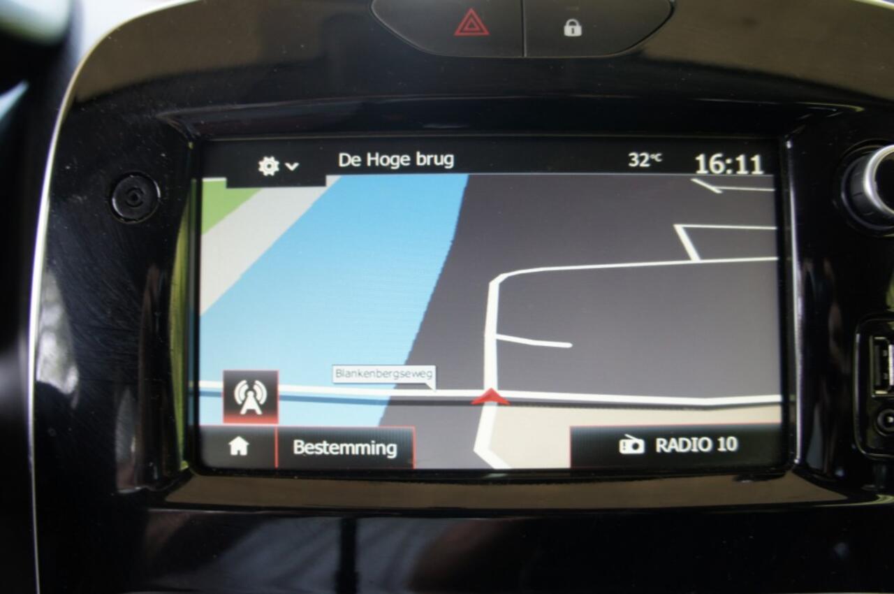 Renault CLIO 0.9 TCE LIMITED NAVI/CRUISE/PDC/KEYLESS KEURIGE STAAT