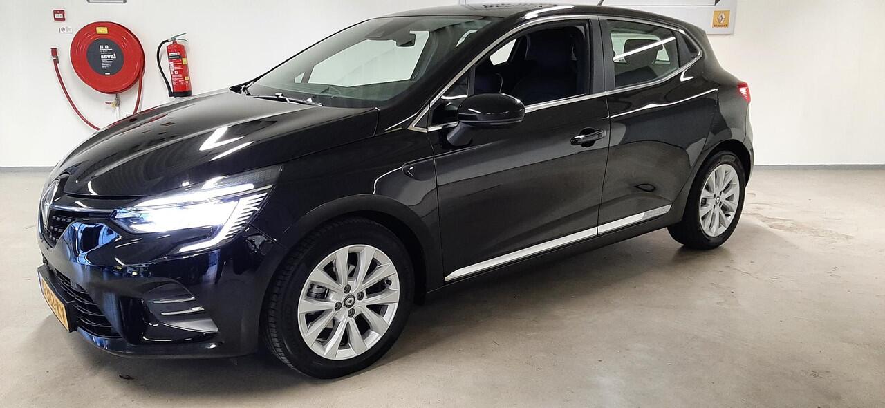 Renault CLIO 1.0 TCe Intens NAVIGATIE / CLIMATE CONTROLE / CRUISE CONTROLE / PARKEERSENSOREN.
