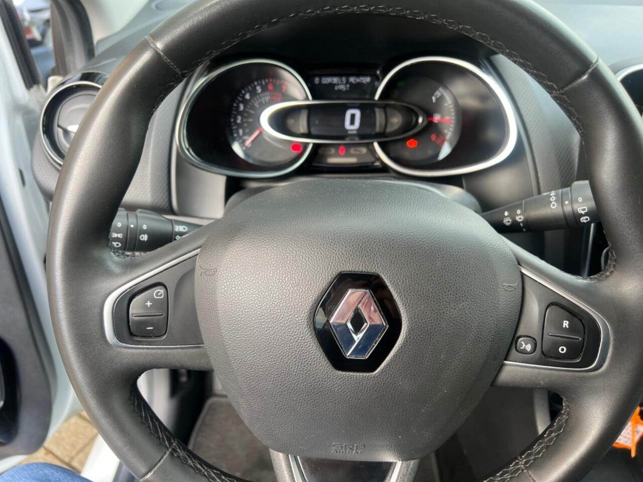 Renault CLIO 0.9 Tce Station 2019 Business Edition.