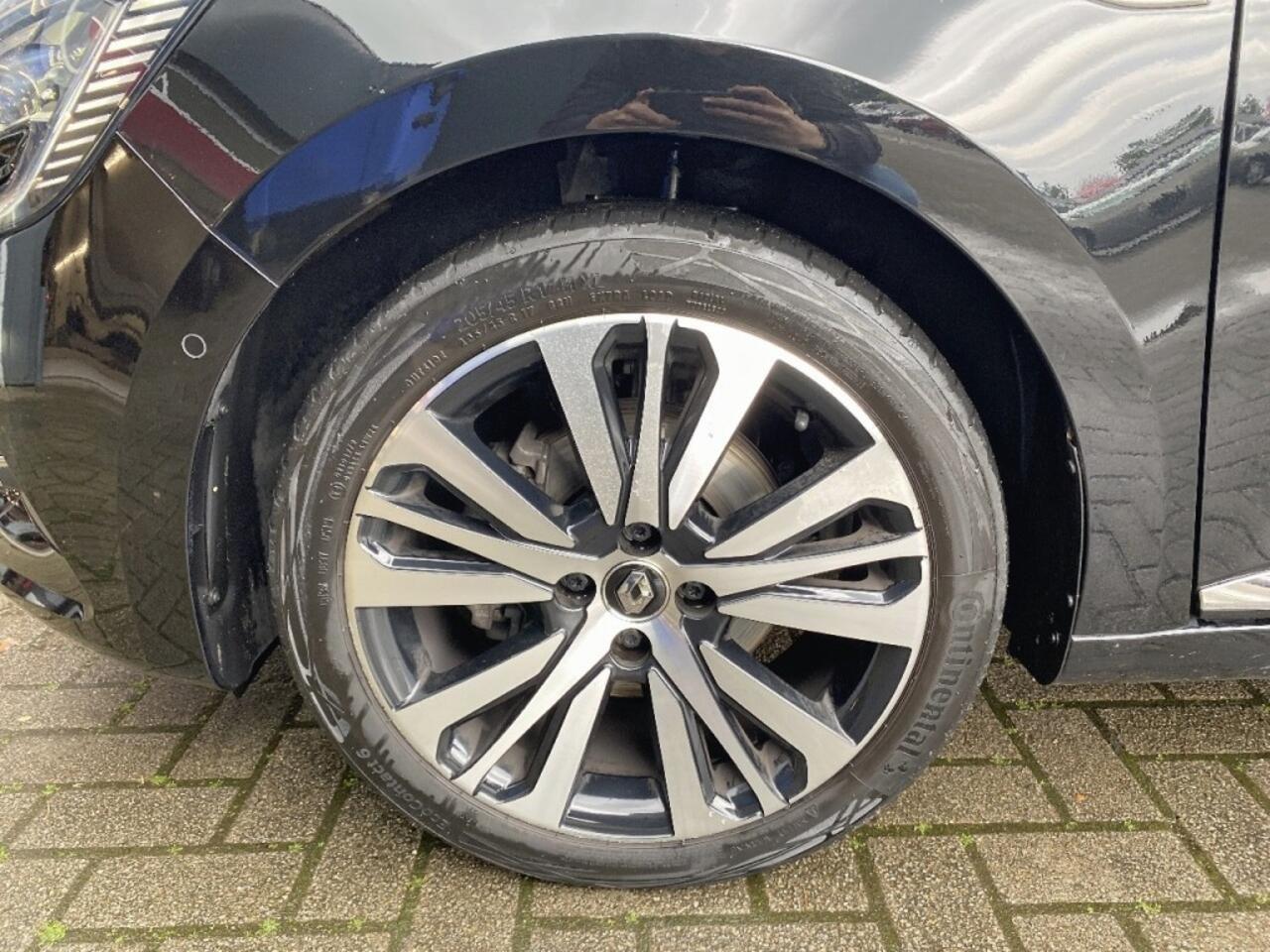 Renault CLIO 1.3 TCE INITIALE PARIS CAMERA/LEDER/NAVI/CRUISE/STOELVERW