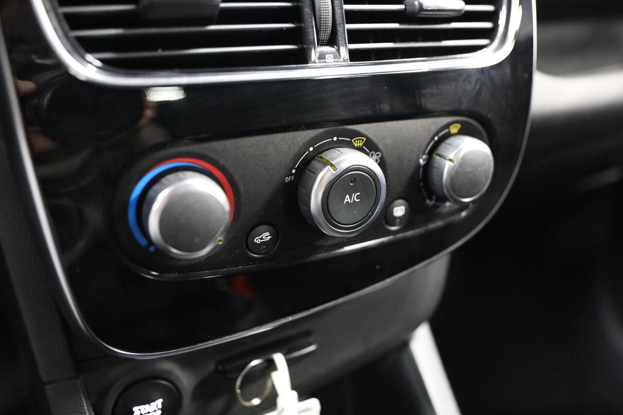 Renault CLIO Estate 0.9 TCe Limited | Cruise | Navi | PDC