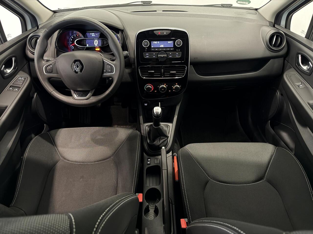 Renault CLIO Estate 0.9 TCe 90 Life | Airco | Cruise Control | DAB+ | Radio-USB | Bluetooth | NL-auto + dealer onderhouden!